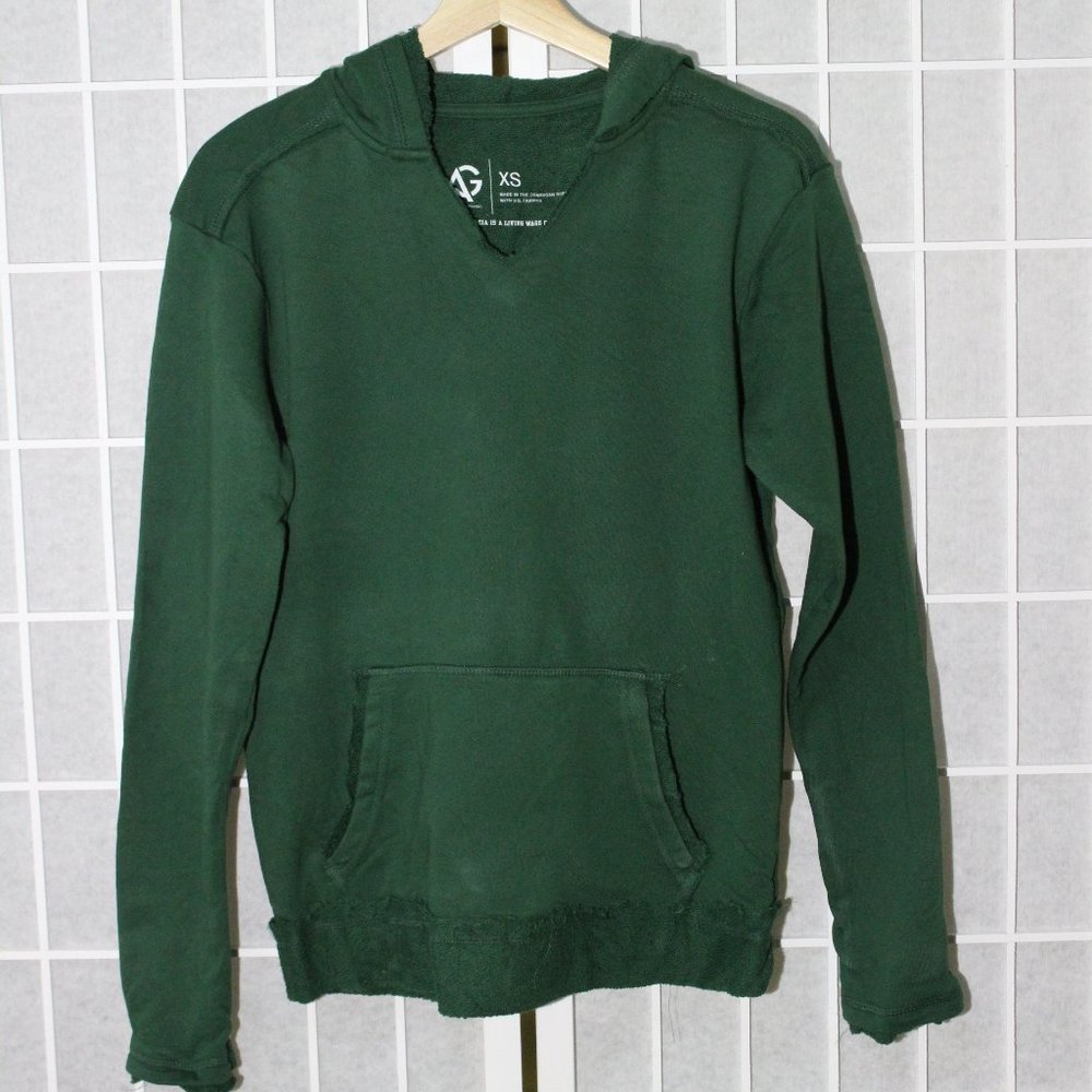 Women's Green Semi-cropped Hoodie (SUG14)